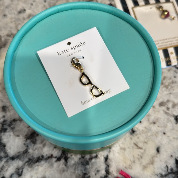 Kate Spade Charm Bracelet + 6 Charms - New in Box - Picture 7 of 8